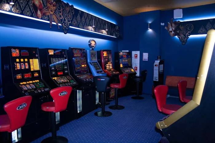 TOPsport Betting and Casino Salon Karaliaus, Kaunas