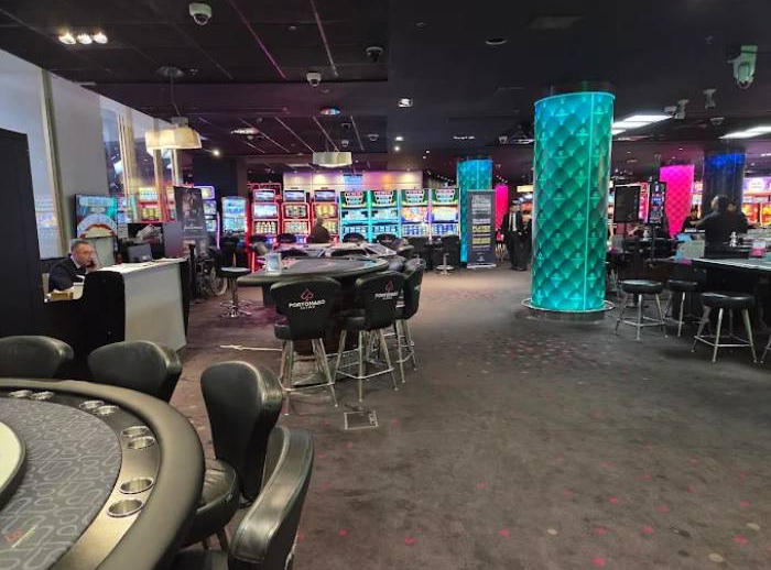 Casino Malta, San Ġiljan