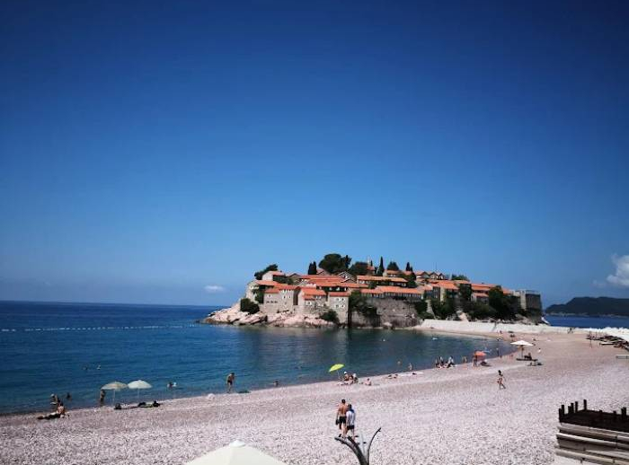 Maestral Resort & Casino, Przno