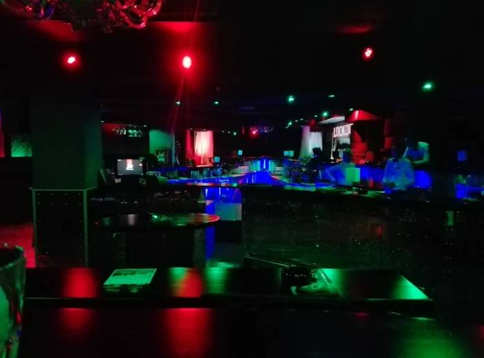 Automat Club Royal, Tivat