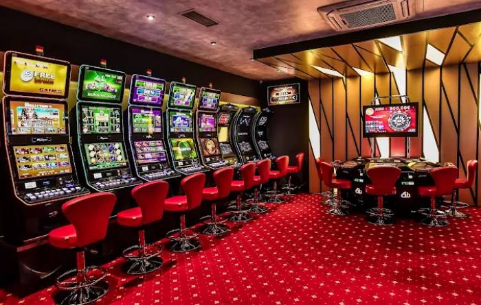 Volcano Casino bb Trg Golootočkih Žrtava, Podgorica