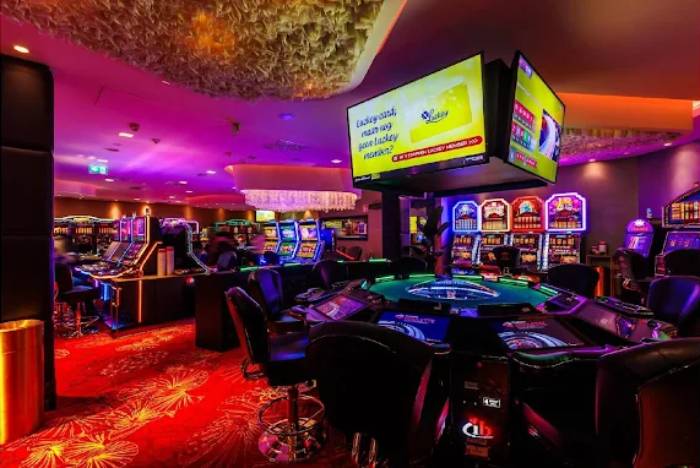 Jack's Casino Bridge A4, Hoofddorp