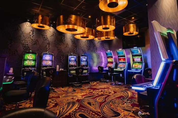 Queens Casino Brasserskade, Den Haag