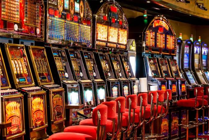 Queens Casino 1st Middelland Street, Rotterdam