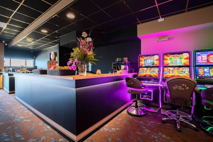Play World Casino, Hoofddorp