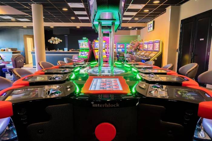 Play World Casino, Hoofddorp