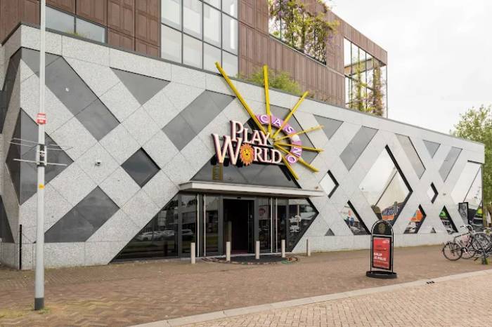 Play World Casino, Almere Buiten