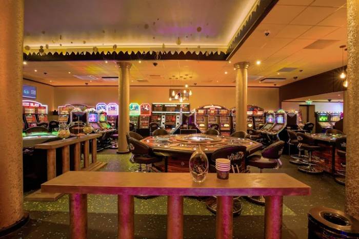 Play World Casino, Beaverwijk