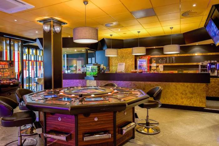 Play World Casino, Dordrecht