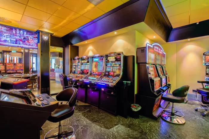 Play World Casino, Dordrecht