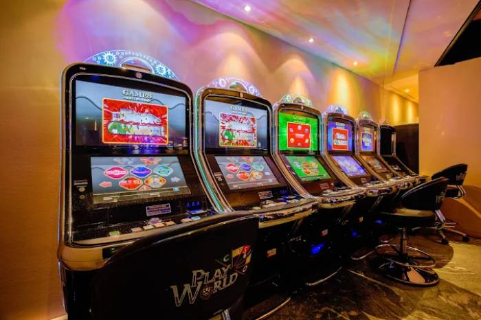 Play World Casino, Dordrecht