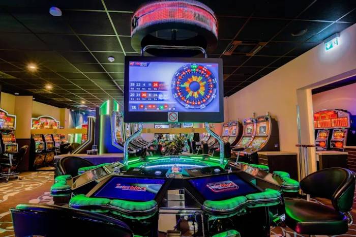 Play World Casino, Made