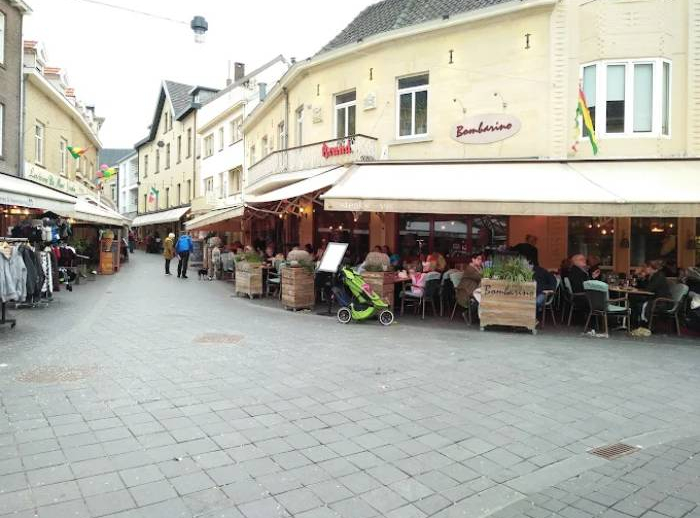 Play World Casino, Valkenburg