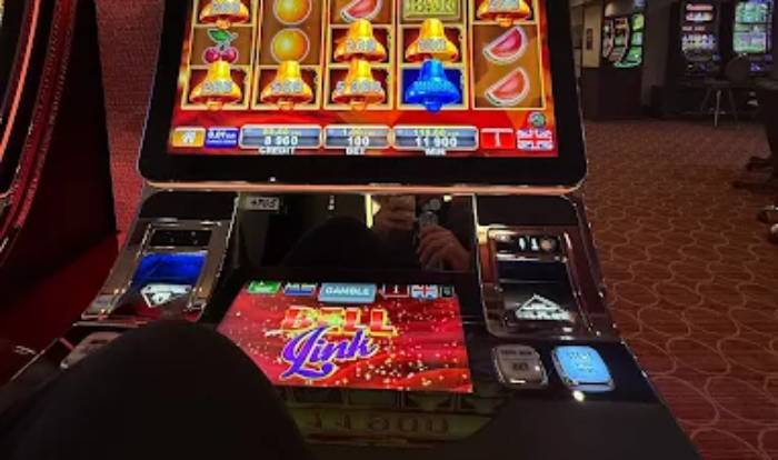 Le Grand Casino & Holiday Inn Hotel, Skopje