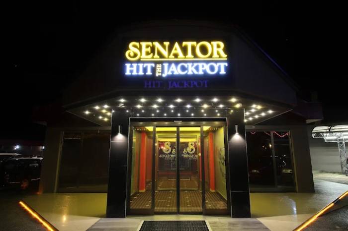 Senator Club Casino & Hotel, Bazen Gevgelija