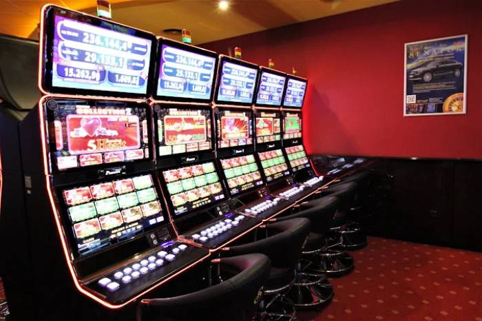 Senator Casino Noel, Gevgelija