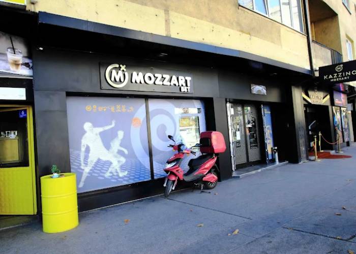 Kazzino Mozzart Cupovski, Skopje