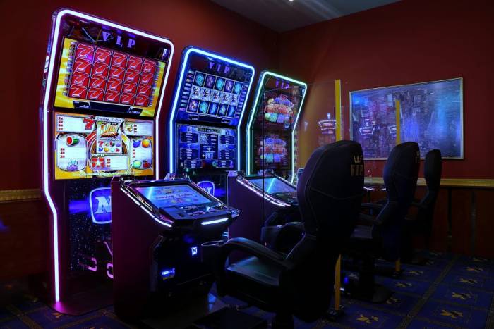 Admiral Slot Club Ishrana, Skopje