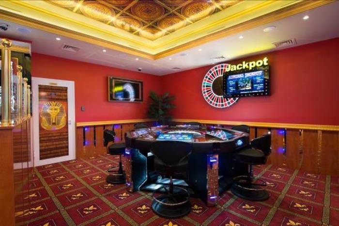 Admiral Slot Club Leninova, Skopje