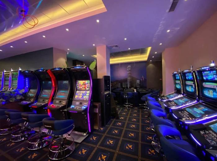 Admiral Slot Club Dekorpod, Bitola