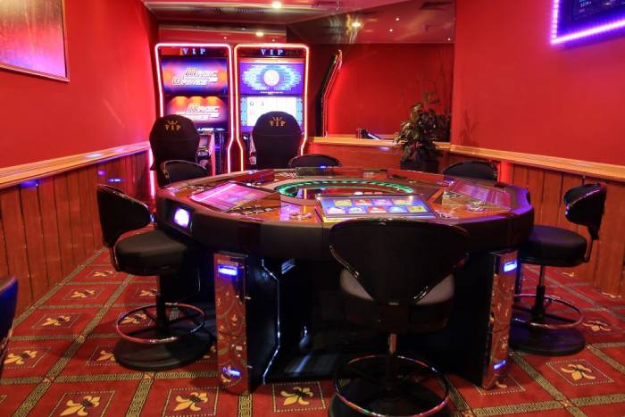 Admiral Slot Club Chajniche, Kichevo