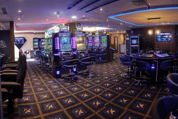Admiral Slot Club Mega, Radovis
