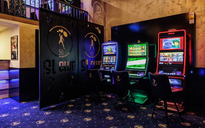 SL Club evtim sprostranov, Skopje