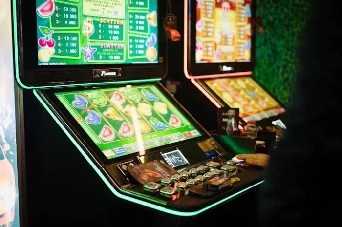 Las Vegas Games Ziridava Shopping, Arad