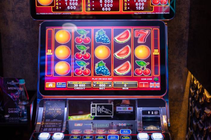 Las Vegas Games 1 Decembrie, Pitești