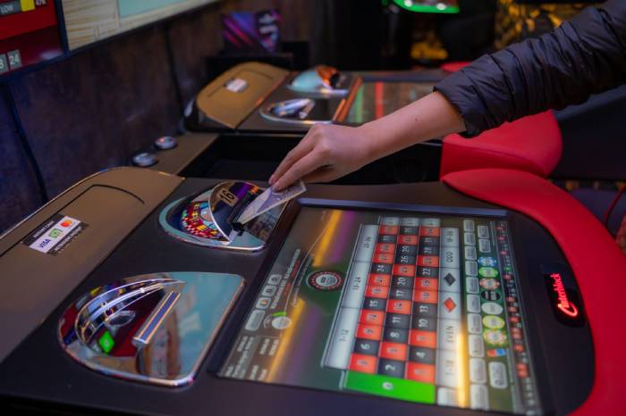 Las Vegas Games 1 Decembrie, Pitești