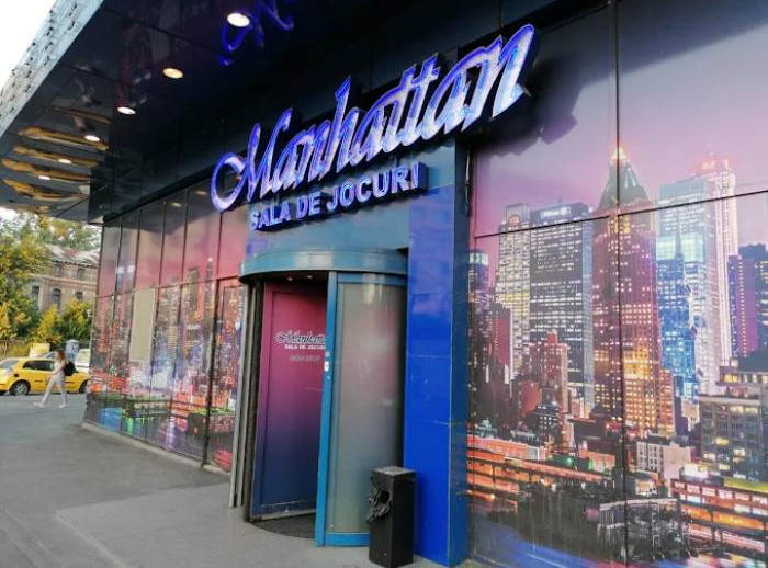 Manhattan Game Room Piața Gării de Nord, București