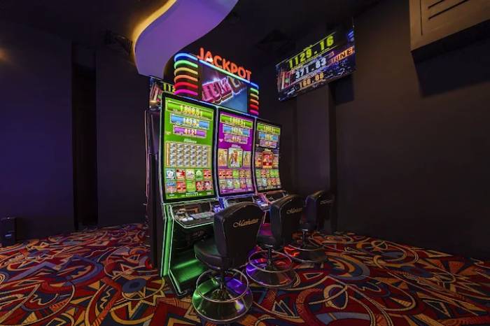 Manhattan Game Room Piața Gării de Nord, București