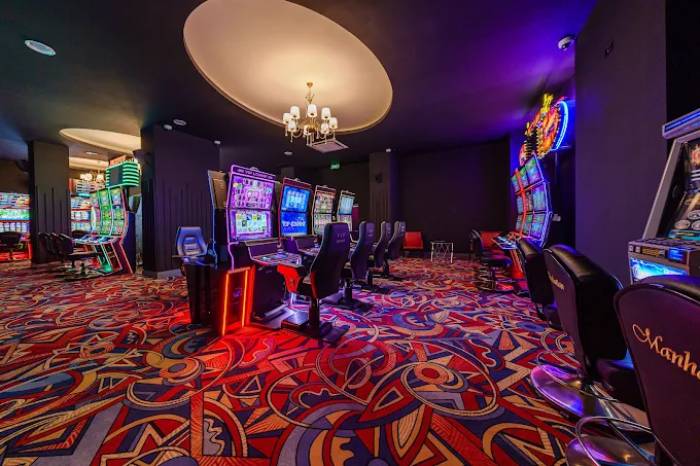 Manhattan Game Room Brătianu, București