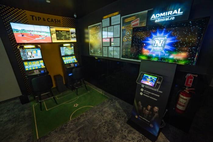 Admiral Club Tunnel, Bucharest