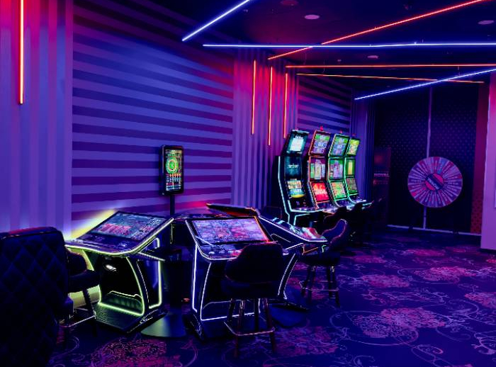 Royal Piccolo Gaming Hall, Oradea