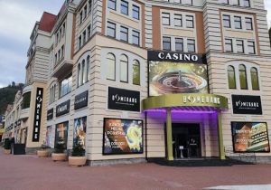 Casino Photo