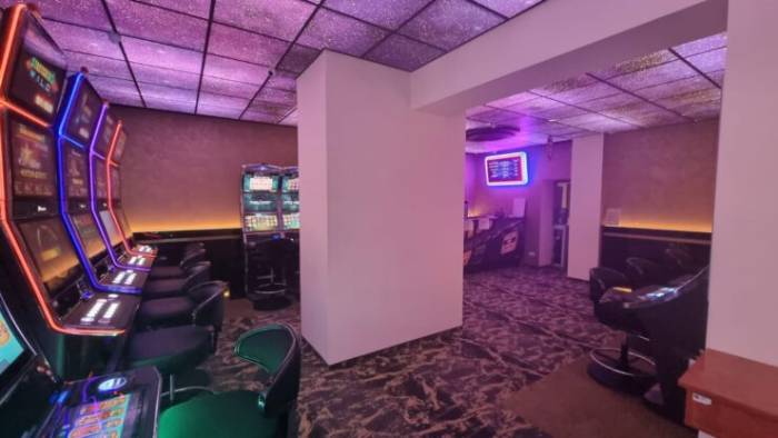 Admiral Club, Slobozia