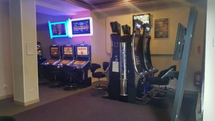 ADMIRAL Club, Alexandria