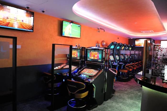 Admiral Slot Club Sinđelića, Jagodina