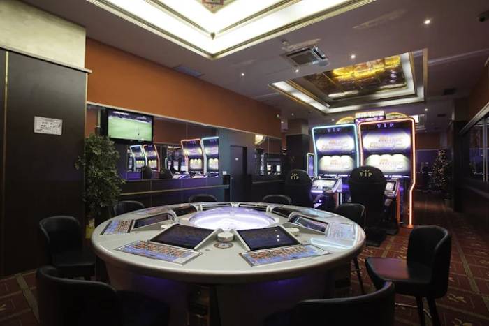Admiral Slot Club Cara Lazara, Kraljevo