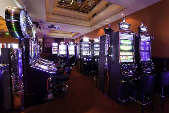 Admiral Slot Club Oslobođenja, Novi Sad