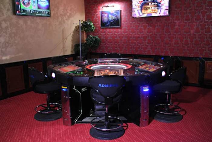 Admiral Slot Club Srpski vladara, Petrovac