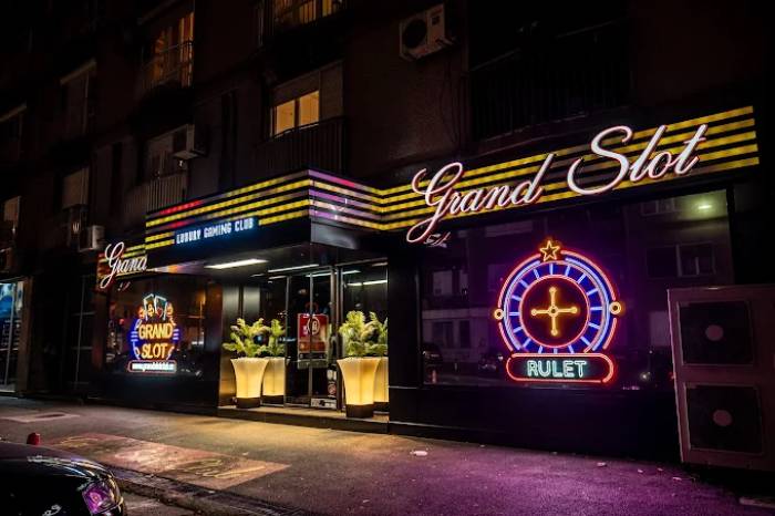Grand Slot Club Crveni Krst, Beograd
