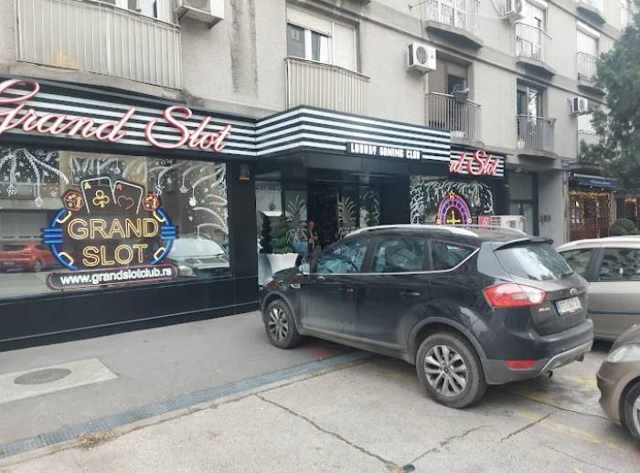 Grand Slot Club Crveni Krst, Beograd