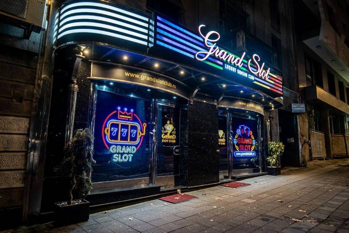 Grand Slot Club Bulevar Oslobođenja, Beograd