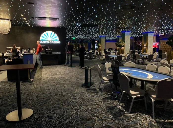 科希策Monte Carlo Poker Club