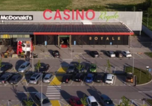 Casino Photo