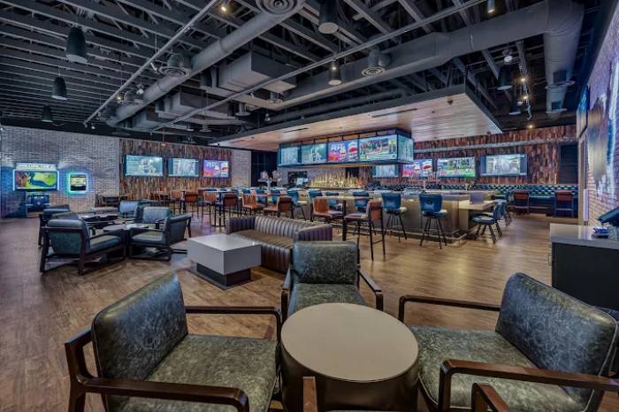 Seventy Six - Fort Apache, Las Vegas