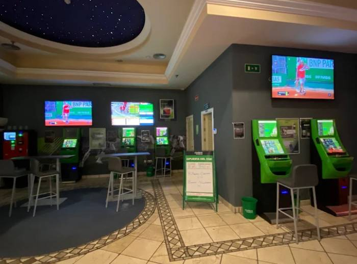 Casino Pause & Play Alcores, Sevilla