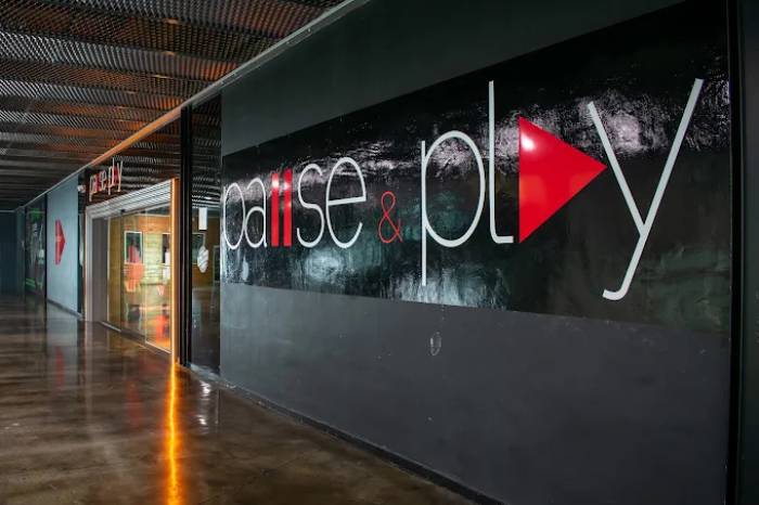 Pause & Play Gaming Lounge Casino & Sports Bar, Soria